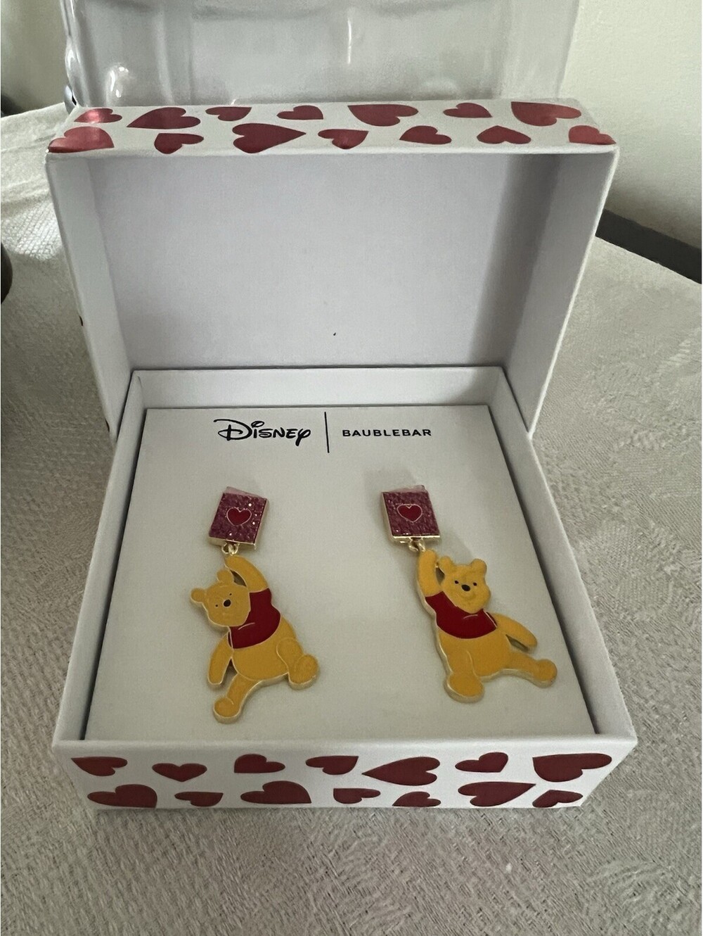 Disney Baublebar Winnie the Pooh Heart Earrings Dangle Cute Cartoon Valentines